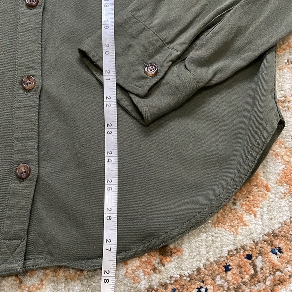 Hollister Women’s Dark Olive Green Slinky Soft Viscose Button Up Shirt In Small - Picture 9 of 11